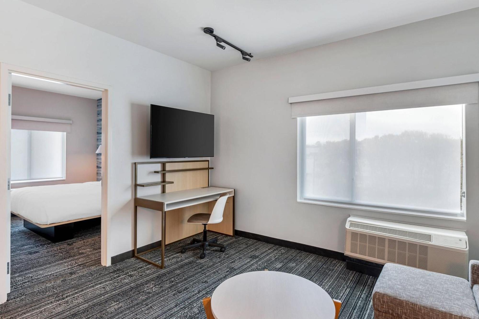 Towneplace Suites By Marriott Richmond Colonial Heights Eksteriør billede